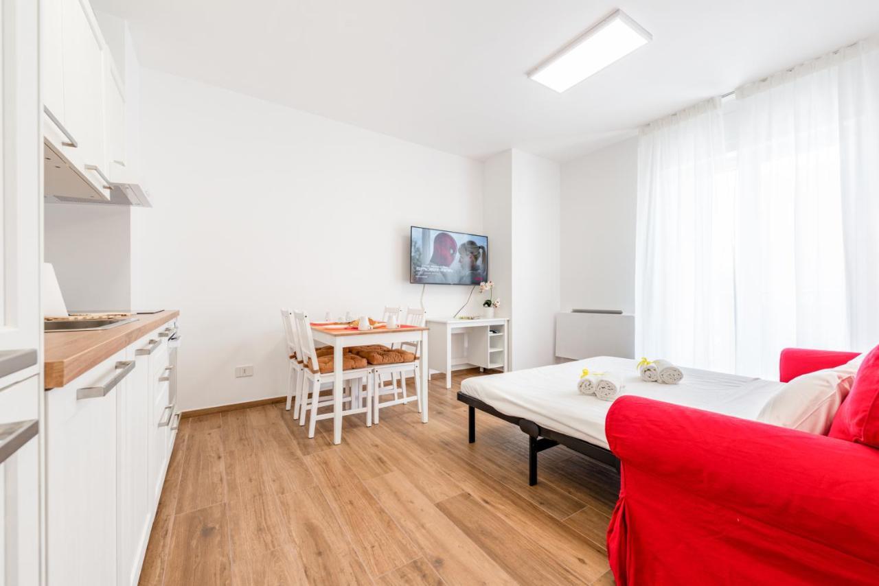 Central Station Apt With Parking Bari Exterior foto